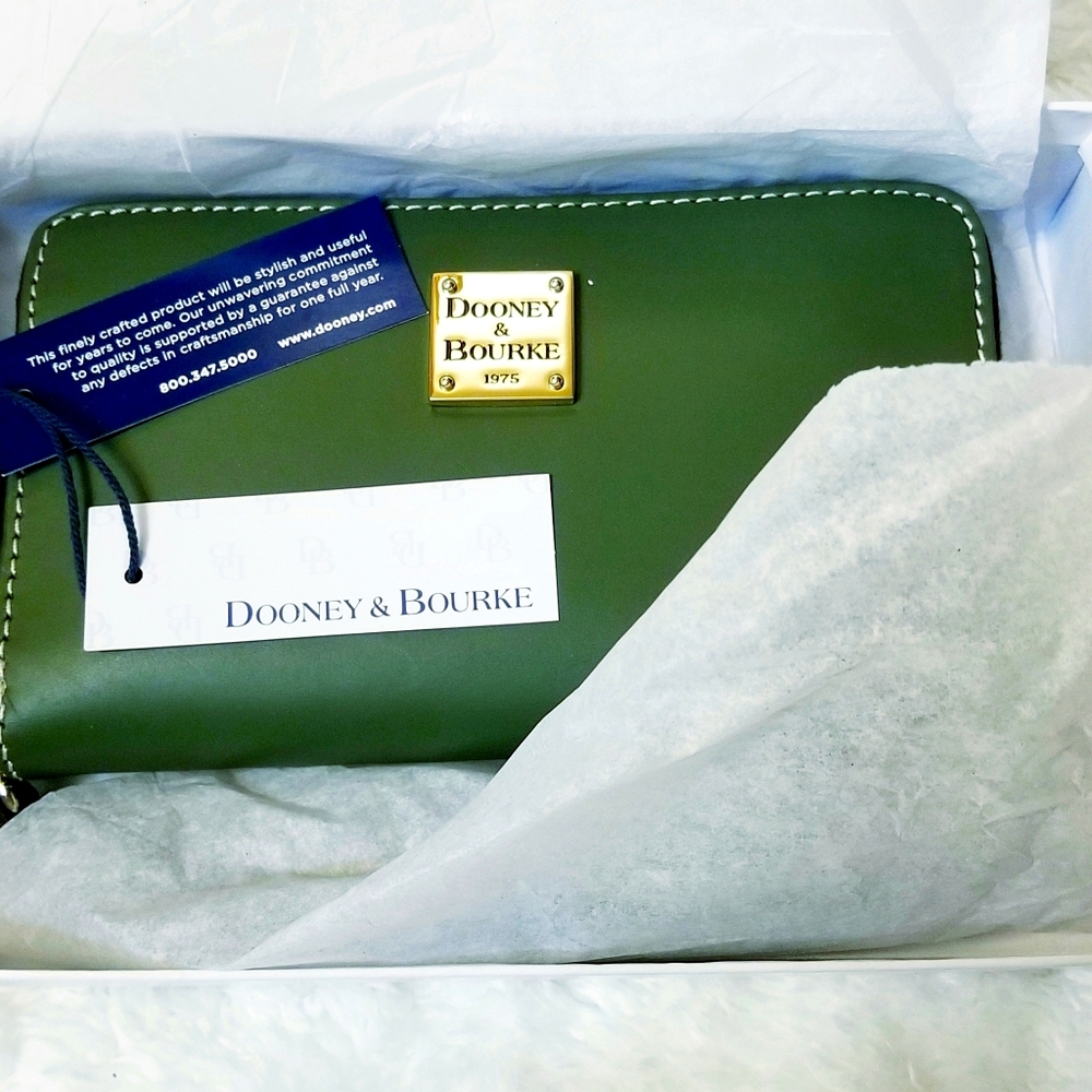Dooney & Bourke Wallet